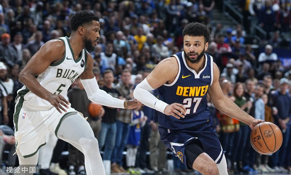 延伸出一个 延伸出一个