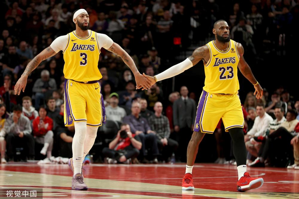 是指运动员 是指运动员